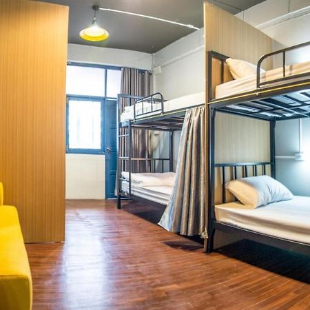 Tha Hostel Chiang Mai Buitenkant foto